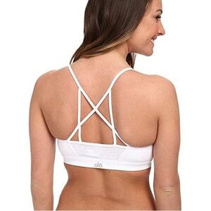 ALO Yoga Goddess Bra NWT🤍